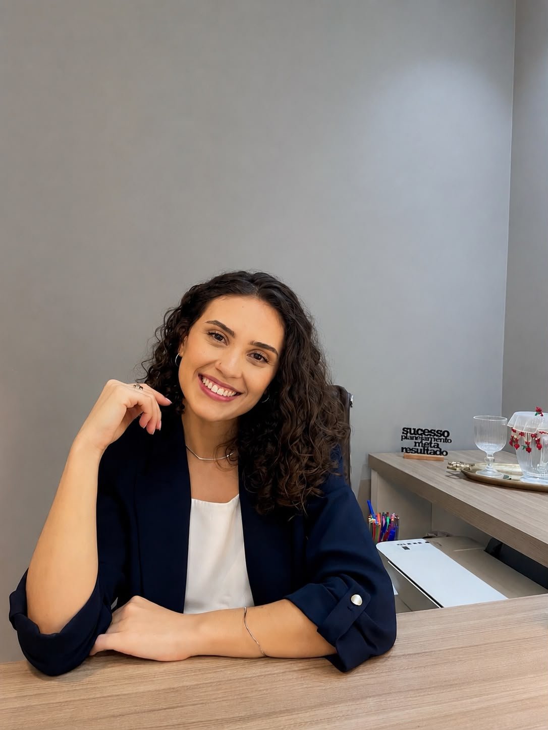 Priscila Gomes em seu consultório